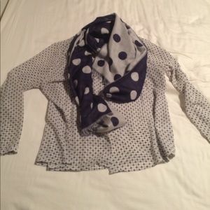 H&M button blouse navy print geometric vneck