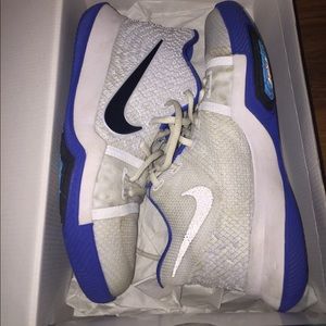 Kyrie Irving Basketball Shoes