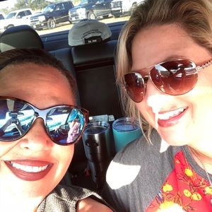 Meet your Posher, Amy