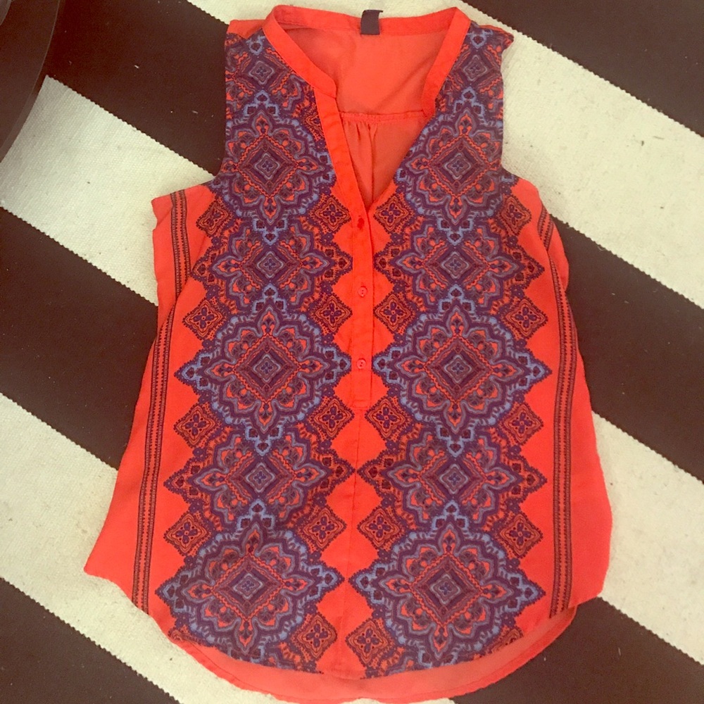 Old Navy red and blue boho tank