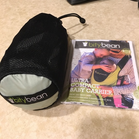 Bitybean Other - Bitybean ultra compact travel baby carrier