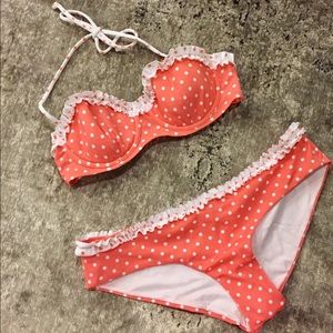 Never worn Victoria’s Secret bikini