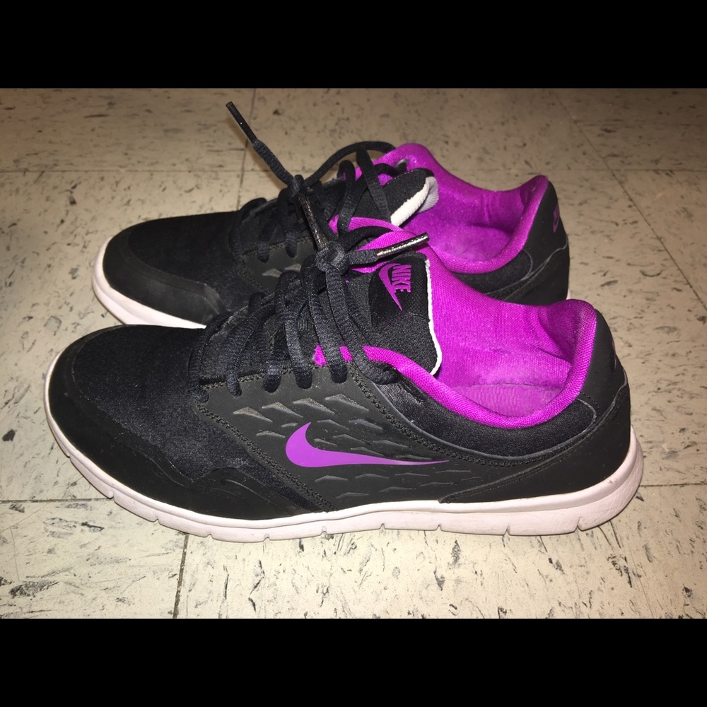 Purple & black Nike runners