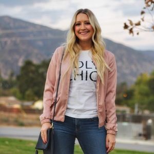 Meet your Posher, Lauren