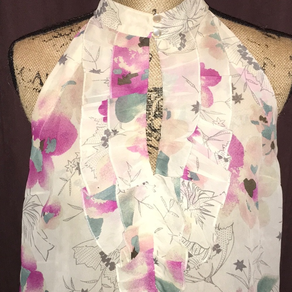 Forever 21 Ruffle Top - Picture 4 of 8