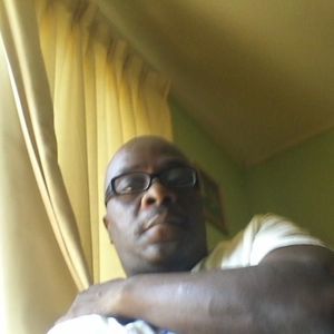 Meet your Posher, Daris