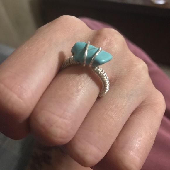 🐍 Turquoise Ring 🐍 - Picture 2 of 3