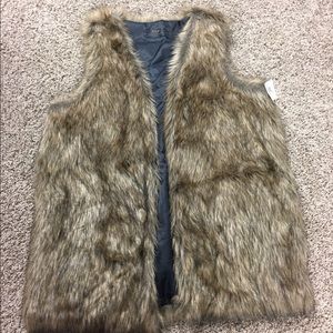 Fur vest