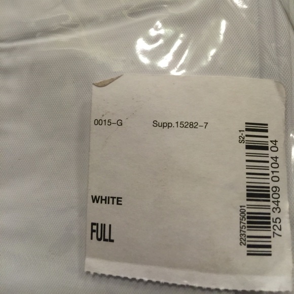 MATTRESS SAVER Zippered Vinyl Mattress Cover - Picture 2 of 4