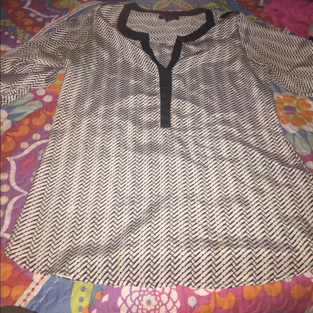 Short sleeve black ,white and sliver