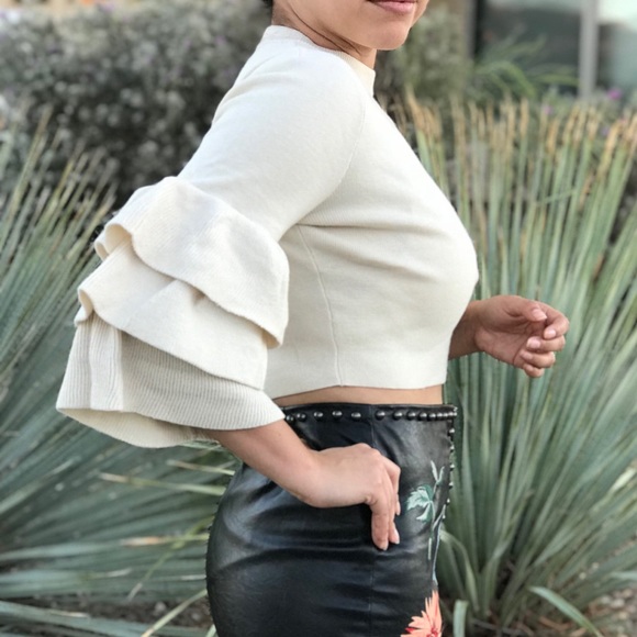 LAST CALL Cropped Bell Sleeve Sweater - Picture 4 of 6