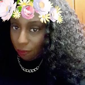 Meet your Posher, Joelinda