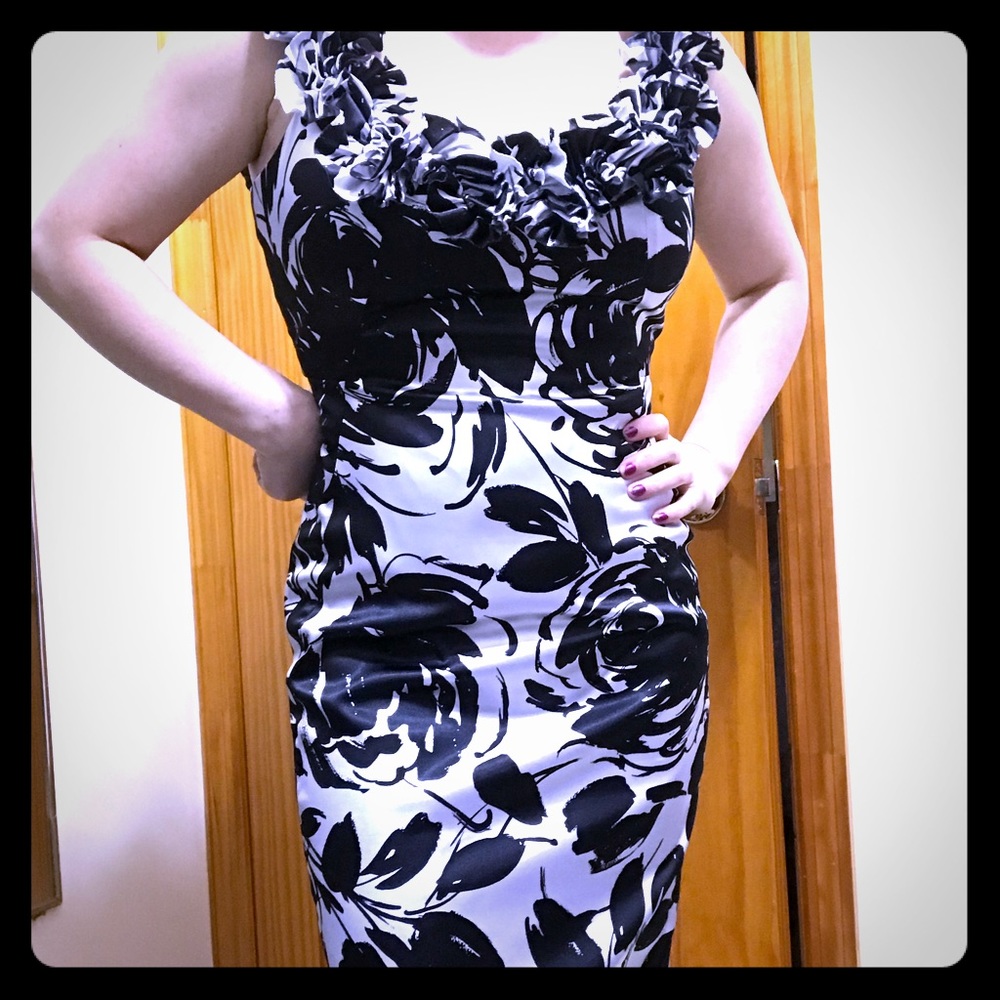 Dress! - Picture 1 of 8