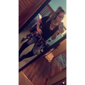 Meet your Posher, Kaitlyn