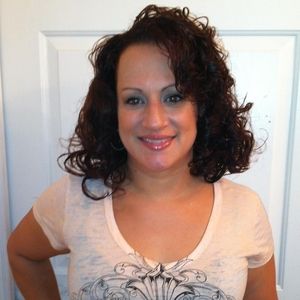 Meet your Posher, Evette