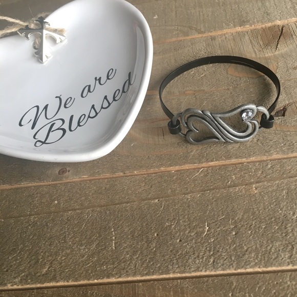 Handmade Jewelry - Silver Heart Bangle Bracelet