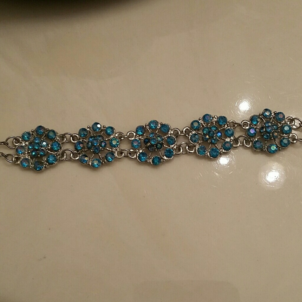Vintage Teal flower bracelet - Picture 1 of 3