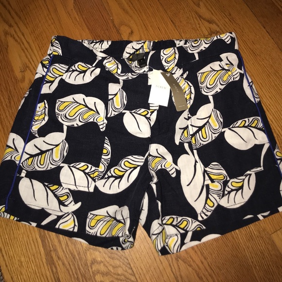 J. Crew Pants - J.Crew linen shorts size 6