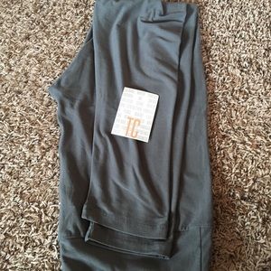 NWT LuLaRoe solid gray leggings