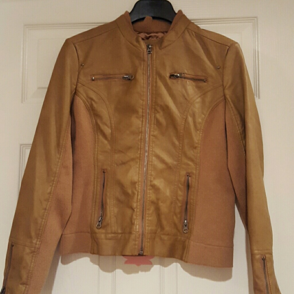 💜3 for $20💛 B Hip Faux Leather Jacket Sz L (Jrs)