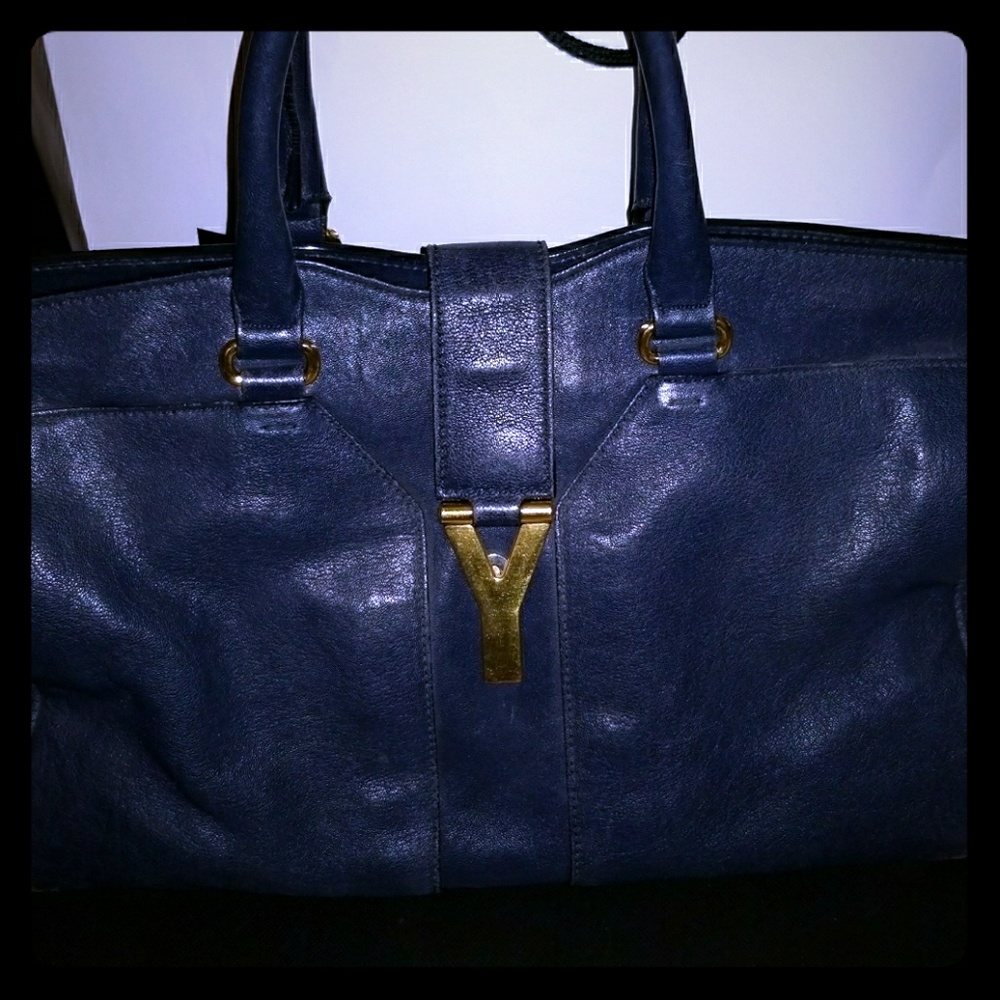 YSL Chyc purse used good condition