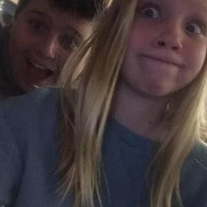 Meet your Posher, Denis