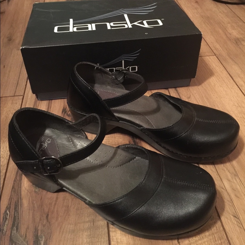 Danskos Mary Jane style Cushioned Footbed size 40