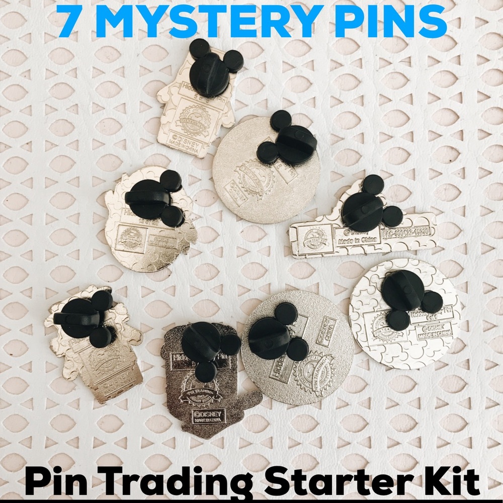 Disney Pin Mystery Pack!