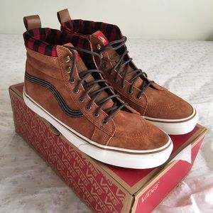 Vans suede hightop