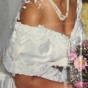 Wedding dress