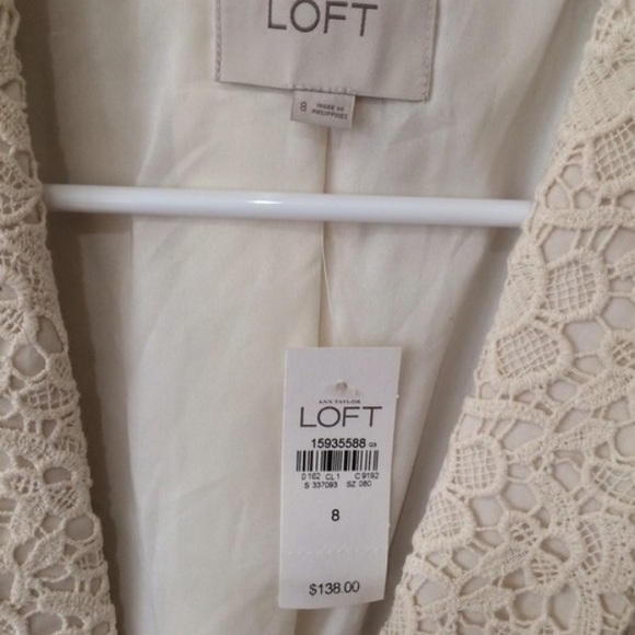 Lace Loft Blazer - Picture 2 of 3