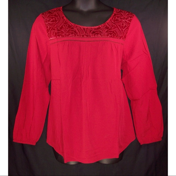 St. John's Bay Tops - NEW St. John's Bay 1X 2X Red Velour Detail Top