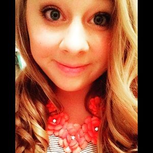 Meet your Posher, Dani