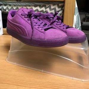 Purple Pumas