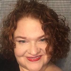 Meet your Posher, Lynn