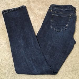 American Eagle dark straight leg jeans - sz 8 long