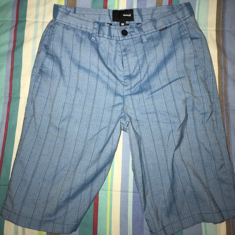 Hurley size 30 blue shorts