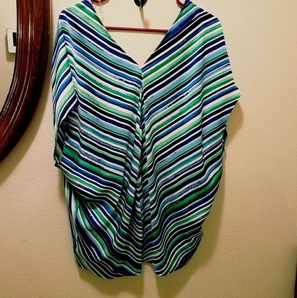 1X Liz Claiborne Multi-Colored Shirt