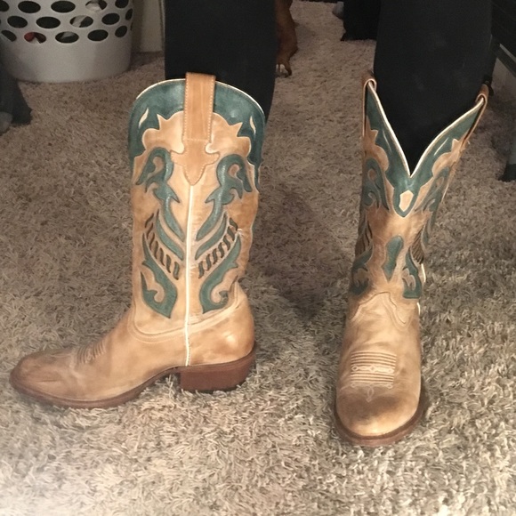 Tan and Teal Boots - Picture 3 of 7