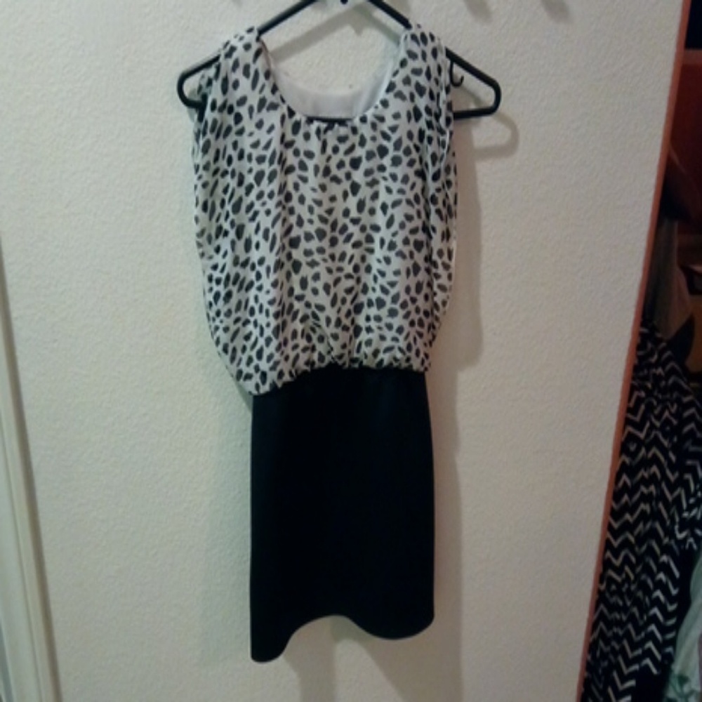 Girls dress