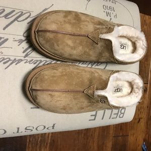 Ugg slides