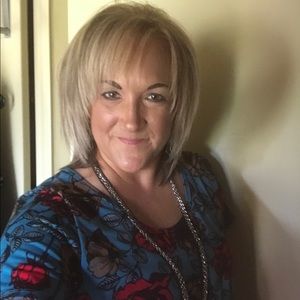 Meet your Posher, Traci