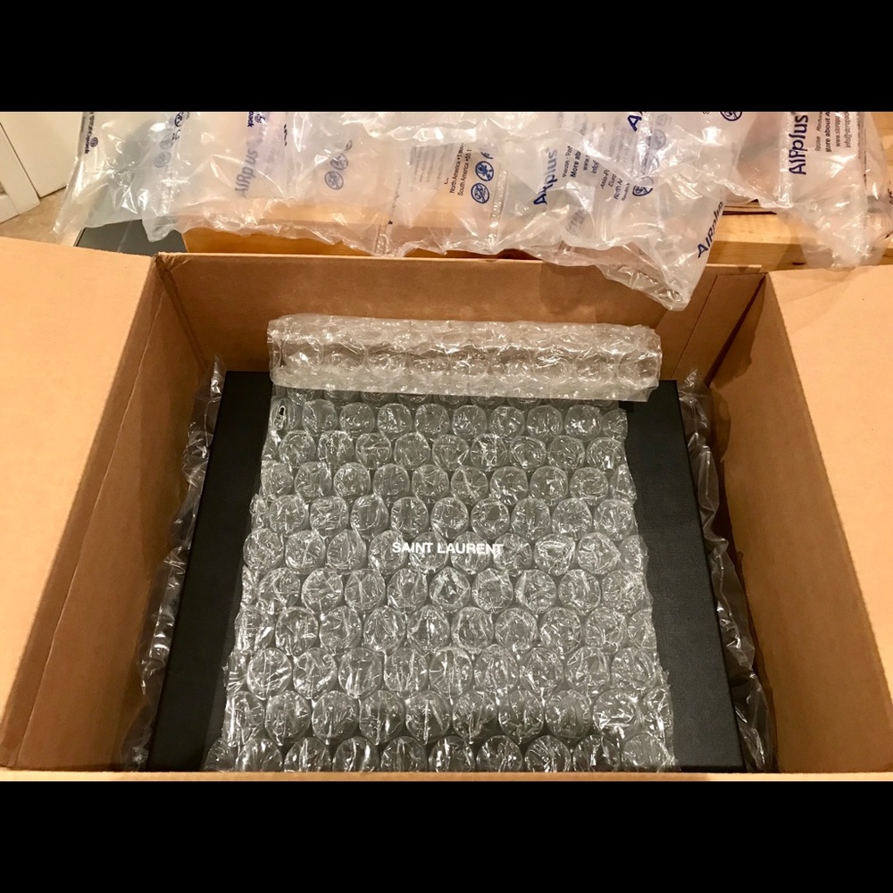 Sold to @nicolettea212