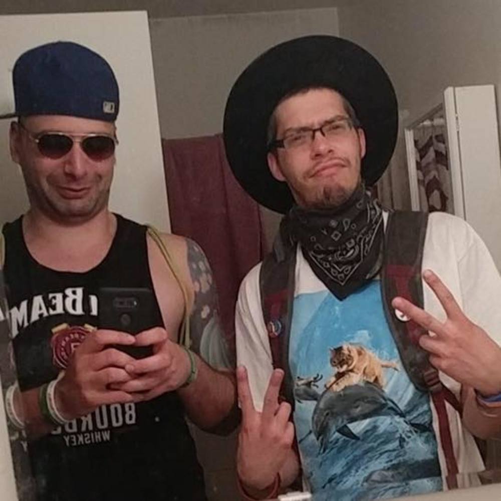 Meet your Posher, Adam