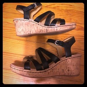 B.O.C Black Wedges