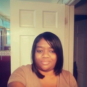 Meet your Posher, Sharon