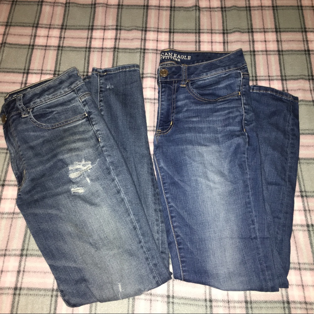 FINAL PRICE {2 Pairs} AE Jeggings size 6 💕