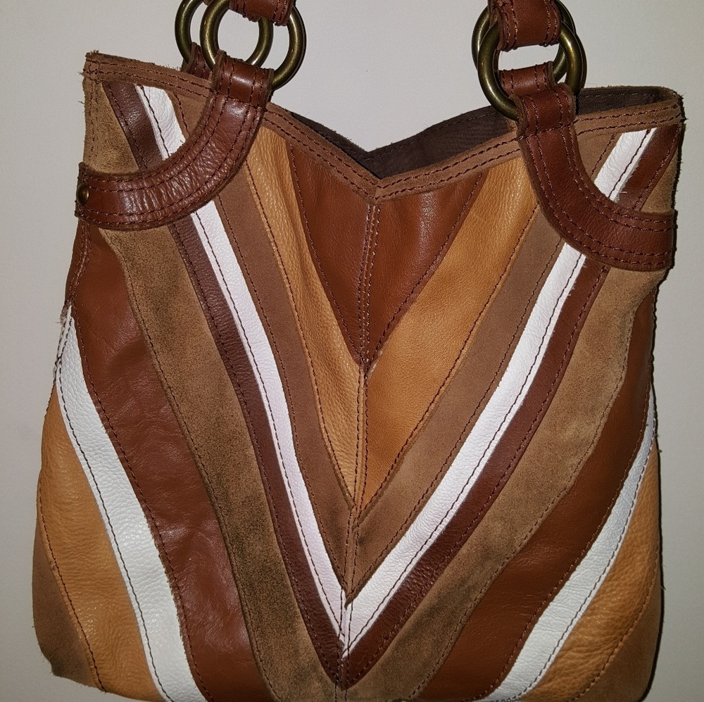 Lucky brand purse