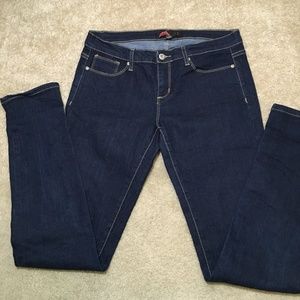 Forever 21 dark skinny jeans - size 29