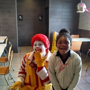 Meet your Posher, Latoya